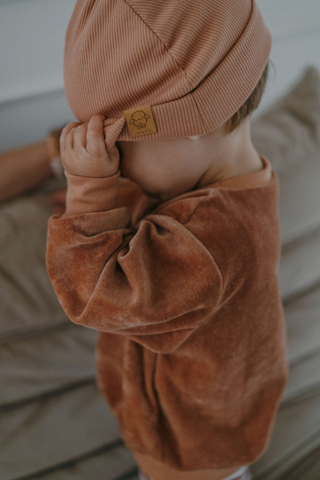 LOUIS, le set bonnet + snood "léomousse"