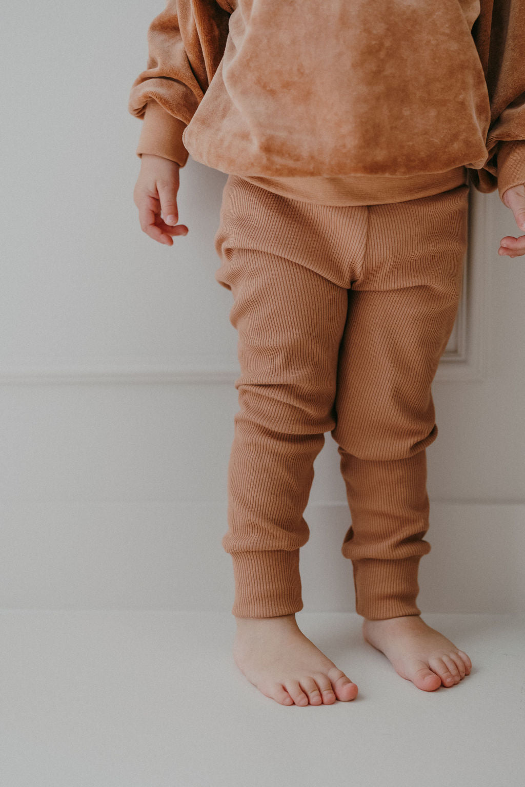 ADAN, le legging côtelé bébé et enfant "rose pâle" (12-18m)