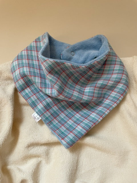 Marcel, le bavoir bandana bébé (0-2 ans) "tartan bleu ciel" MOUSSE ET COMPAGNIE