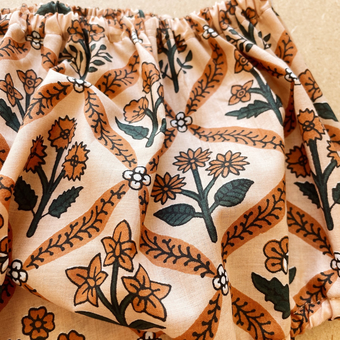 Capucine, la culotte bouffante bébé et enfant (0-4 ans) "blockprint fleuri" Ma boutique