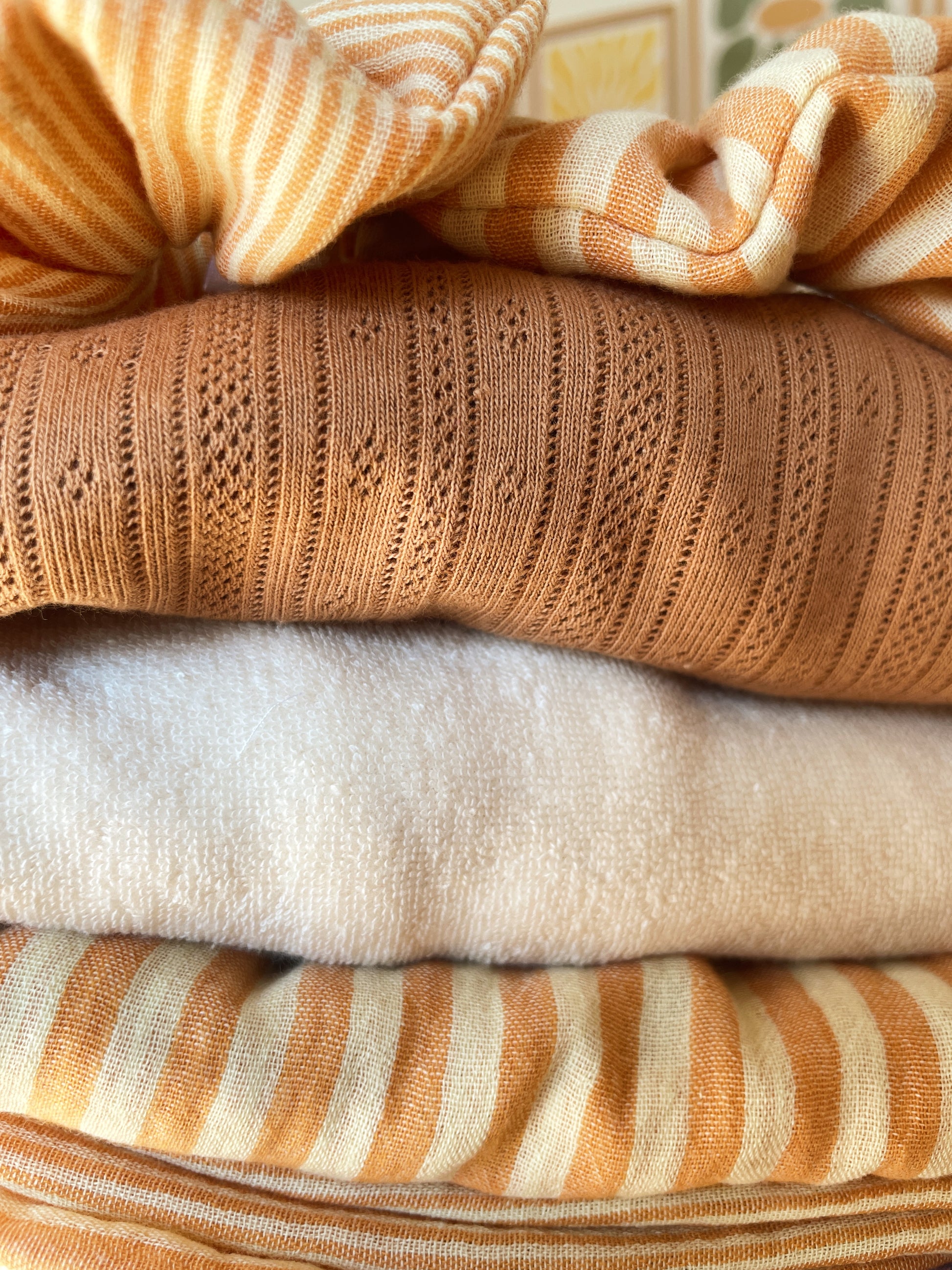 Joséphine, la blouse bébé et enfant (0-6 ans) "Jersey Pointoille Camel" Ma boutique