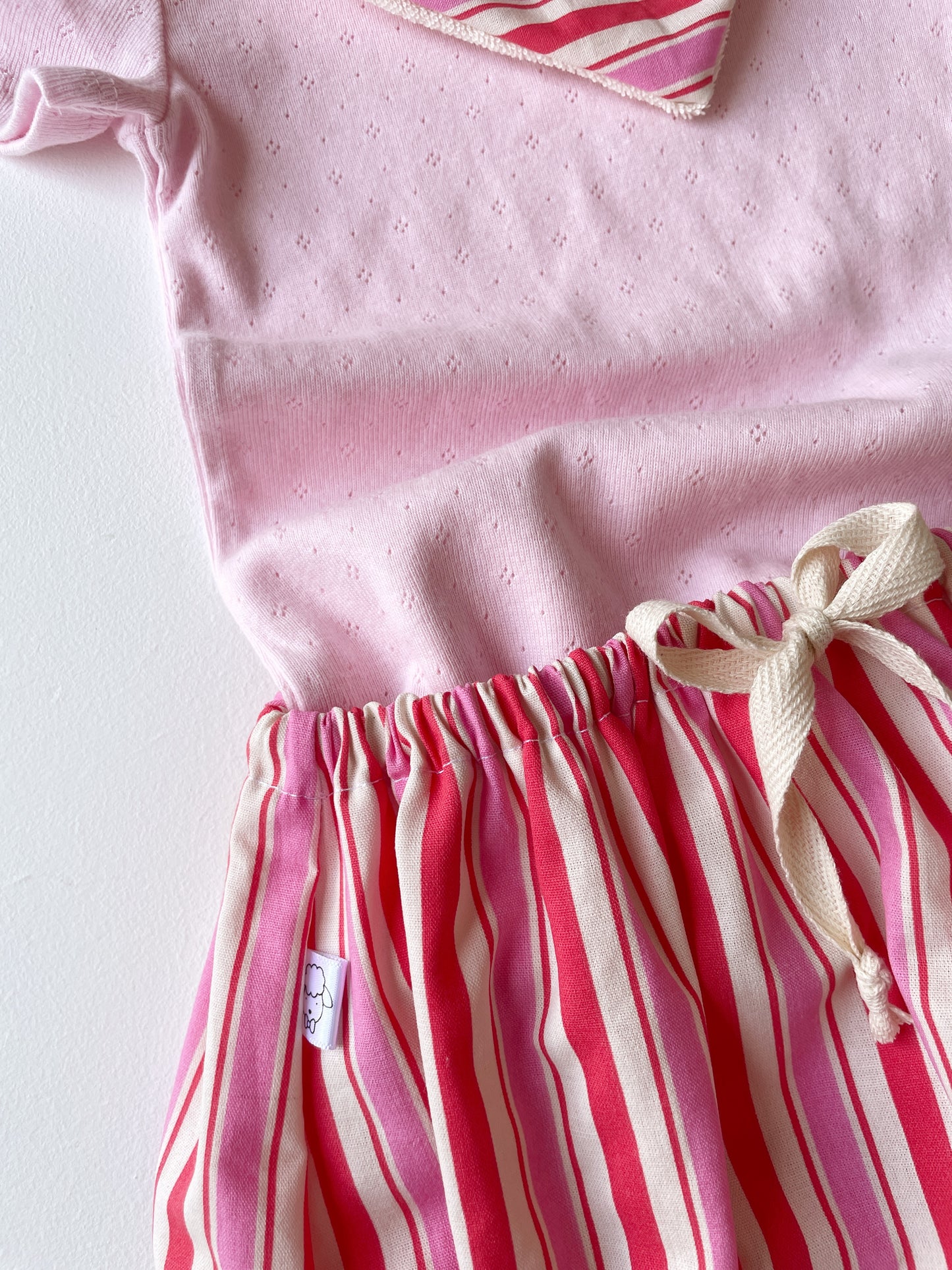 Capucine, la culotte bouffante bébé et enfant (0-4 ans) "Rayé Rose Rouge"