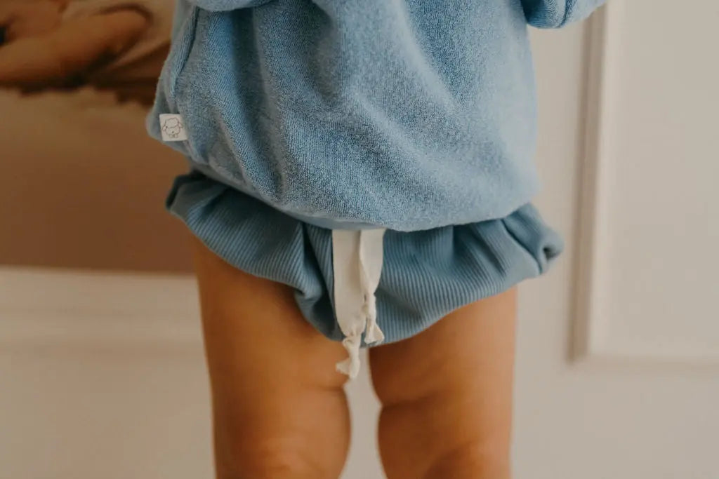 Capucine, la culotte bouffante bébé et enfant (0-4 ans) "jersey côtelé bleu ciel" Ma boutique