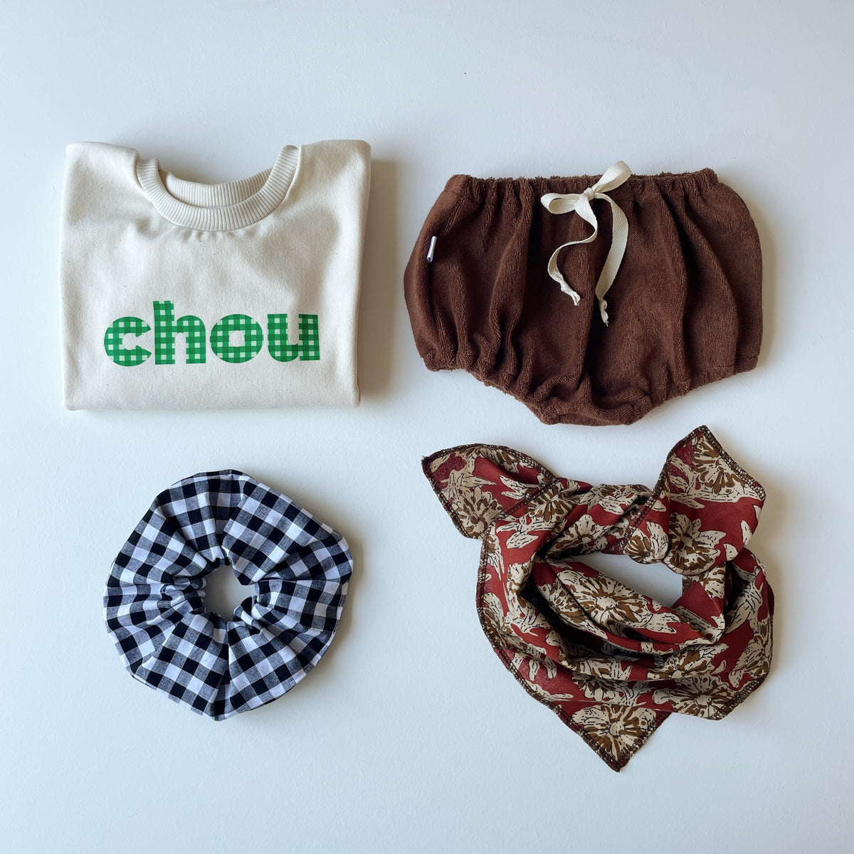 Capucine, la culotte bouffante bébé et enfant (0-4 ans) "éponge de coton chocolat"