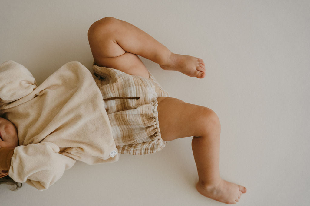 Capucine, la culotte bouffante bébé et enfant (0-4 ans) "double gaze de coton Camel"