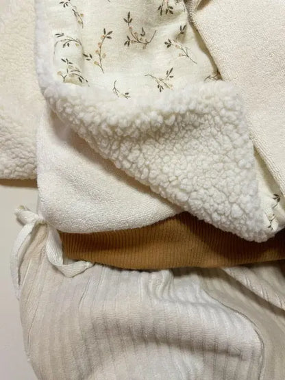 AIMÉ, le gilet sans manches bébé et enfant (0-6 ans) "MOTIF INTEMPOREL AU CHOIX" Ma boutique