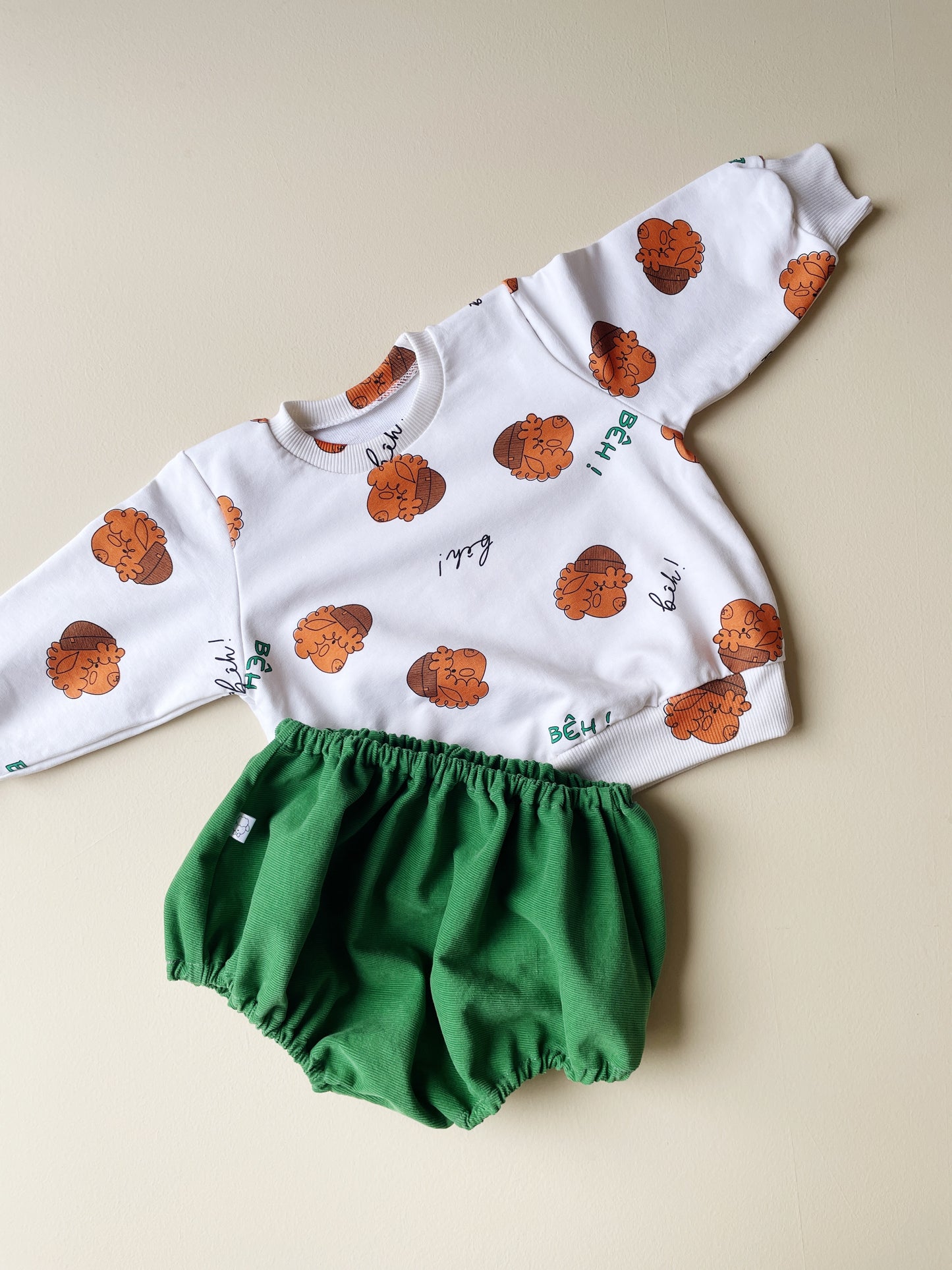 CAPUCINE, la culotte (velours milleraies "vert")