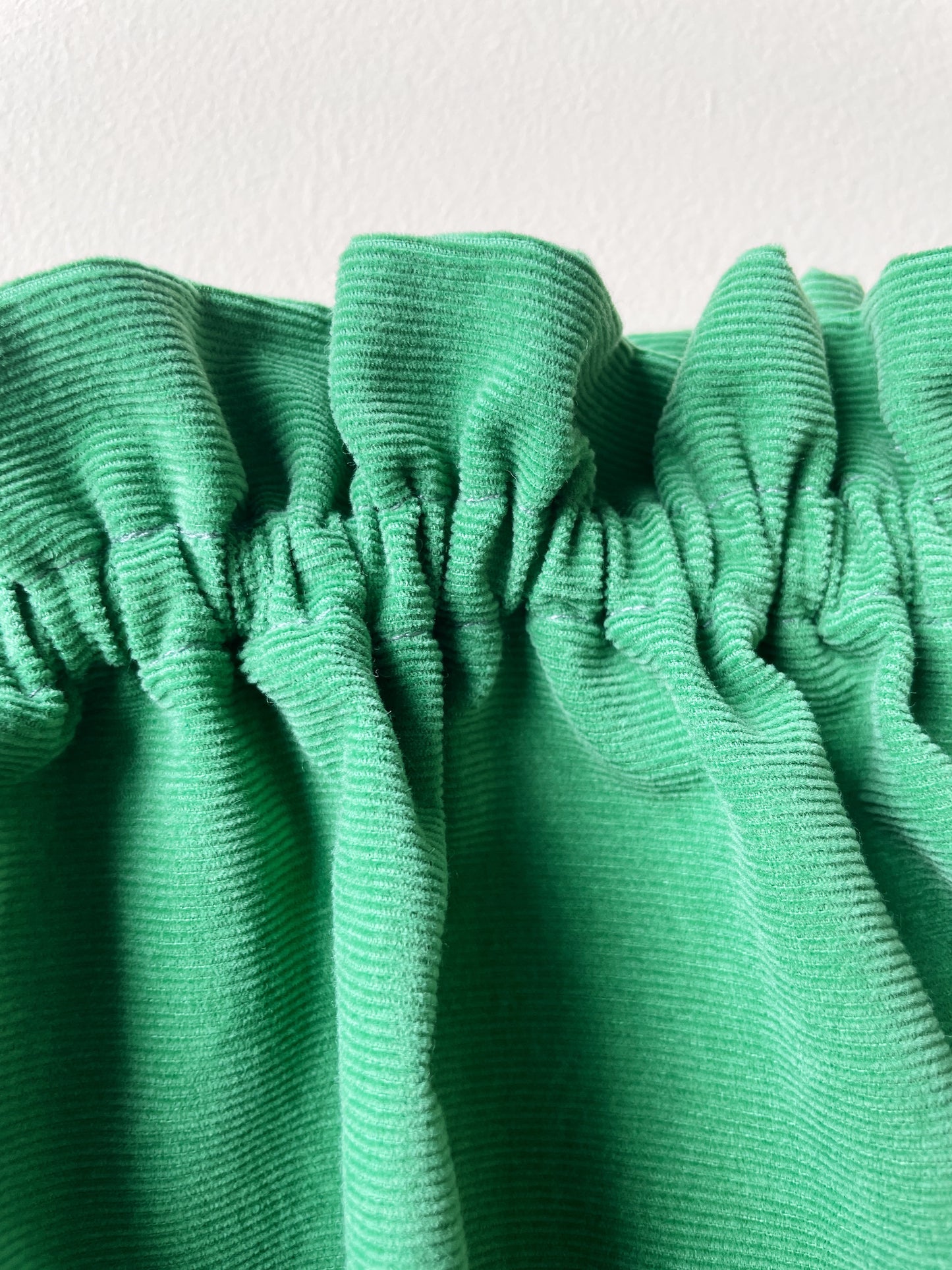 CAPUCINE, la culotte (velours milleraies "vert")