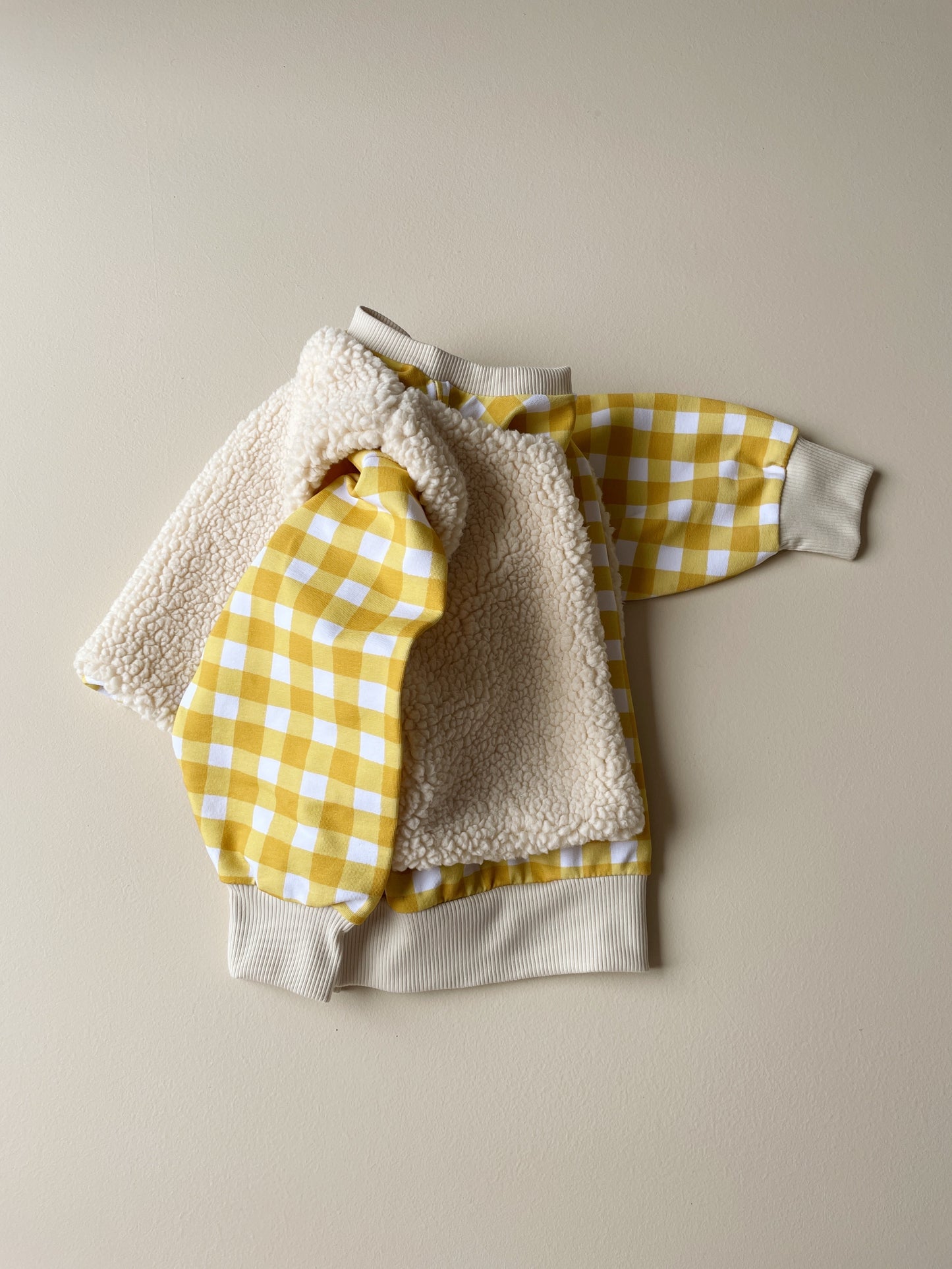 AIMÉ, le gilet sans manches (motif)