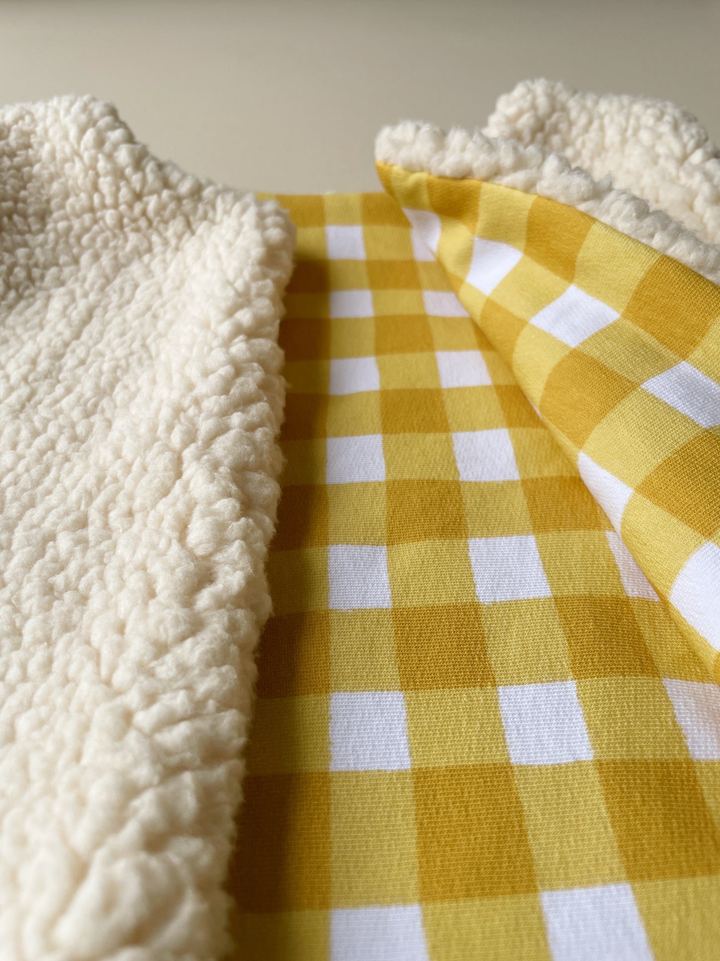 AIMÉ, le gilet sans manches (motif)