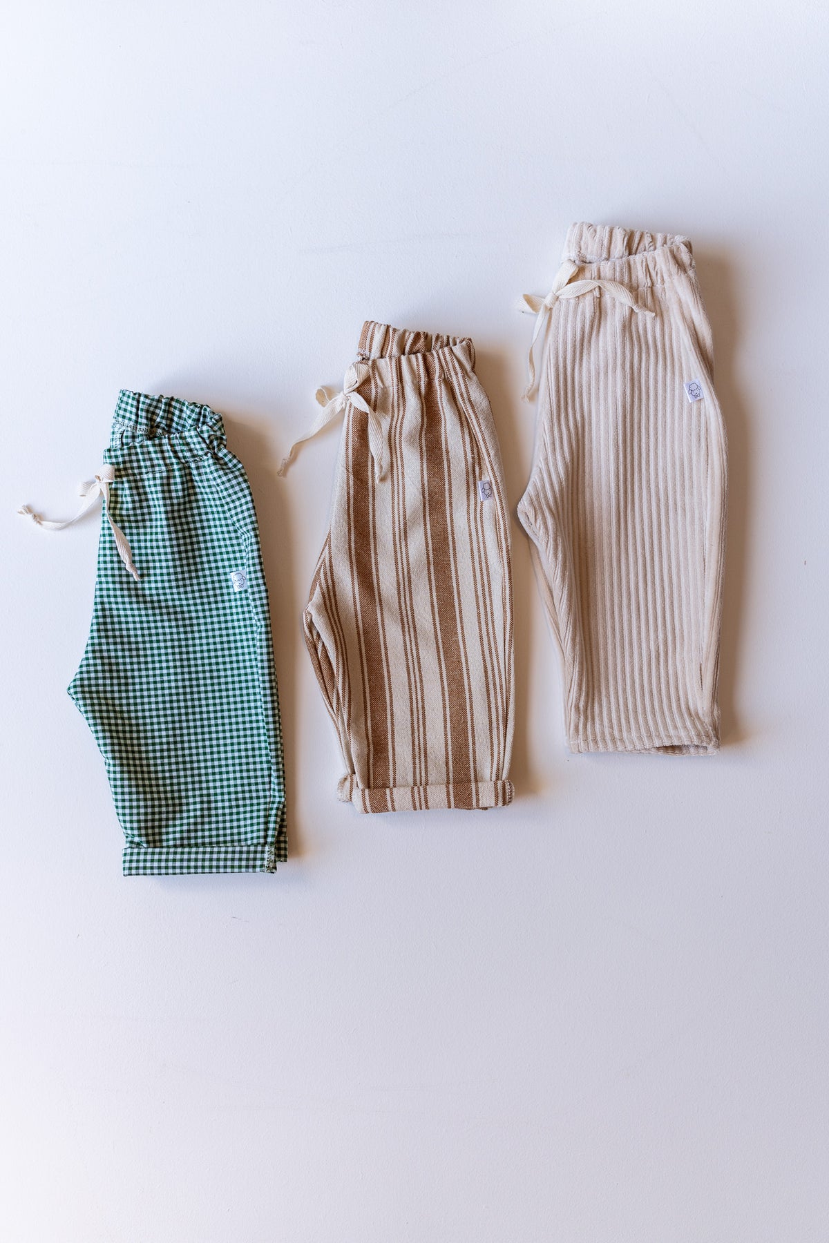 Félix, le pantalon bébé et enfant (0-6 ans) "Velours Côtelé Naturel"