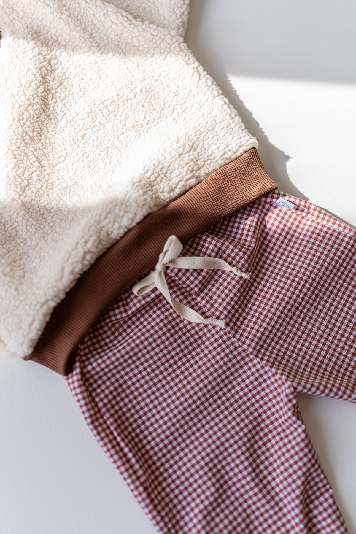 Félix, le pantalon bébé et enfant  (0-6 ans) "Vichy Rouge Framboise"
