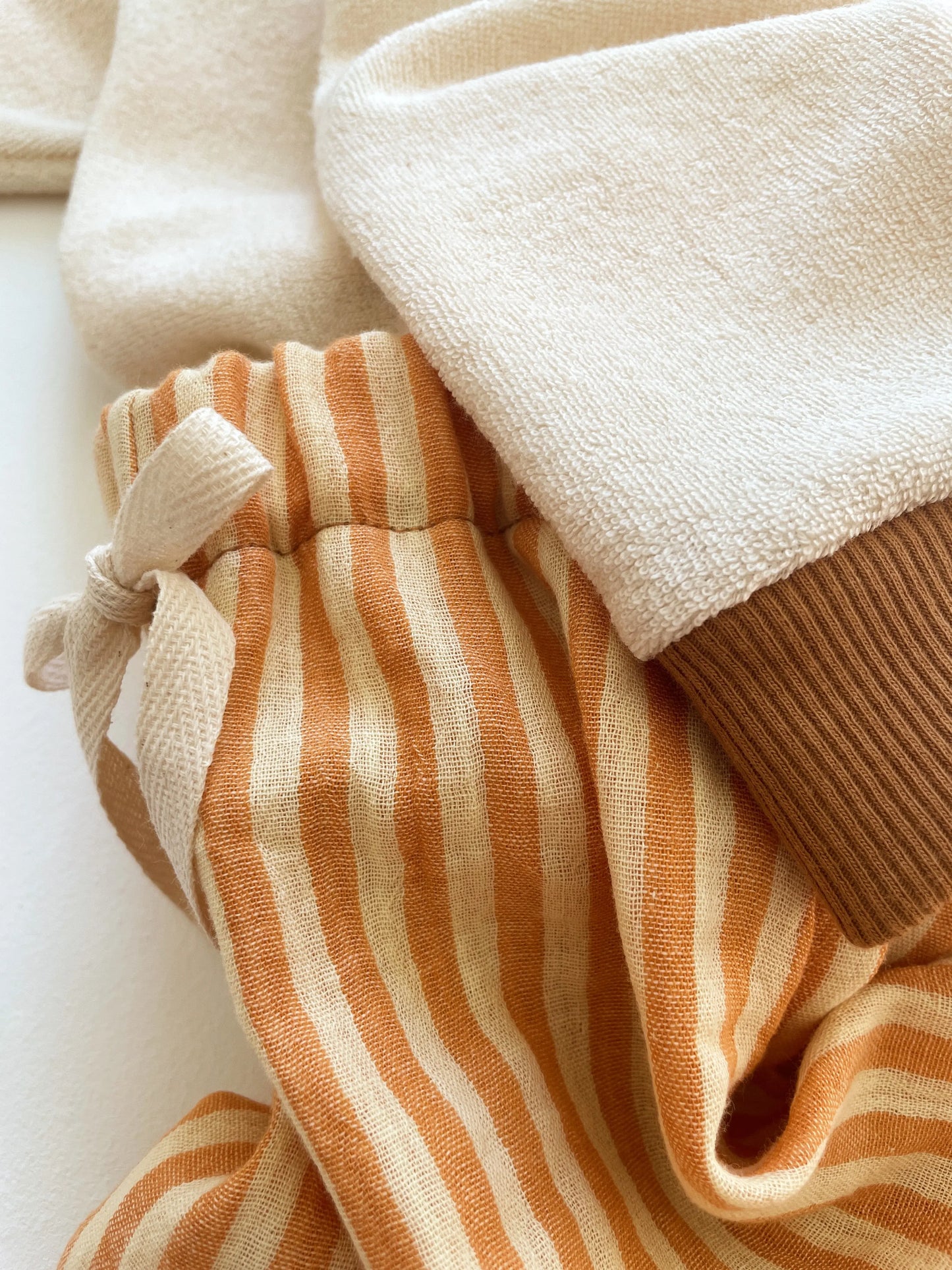 Félix, le pantalon bébé et enfant (0-6 ans) "Rayé Jaune" Ma boutique