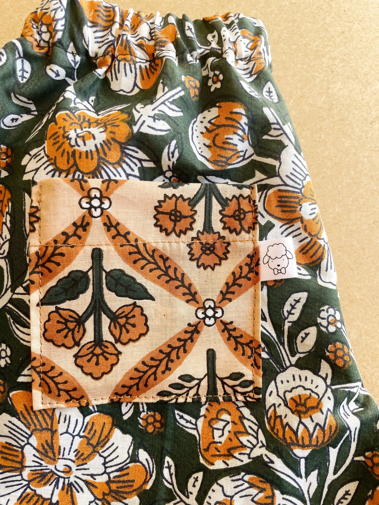 Malo, le short bébé et enfant (6 mois - 6 ans) "blockprint vert" MOUSSE ET COMPAGNIE