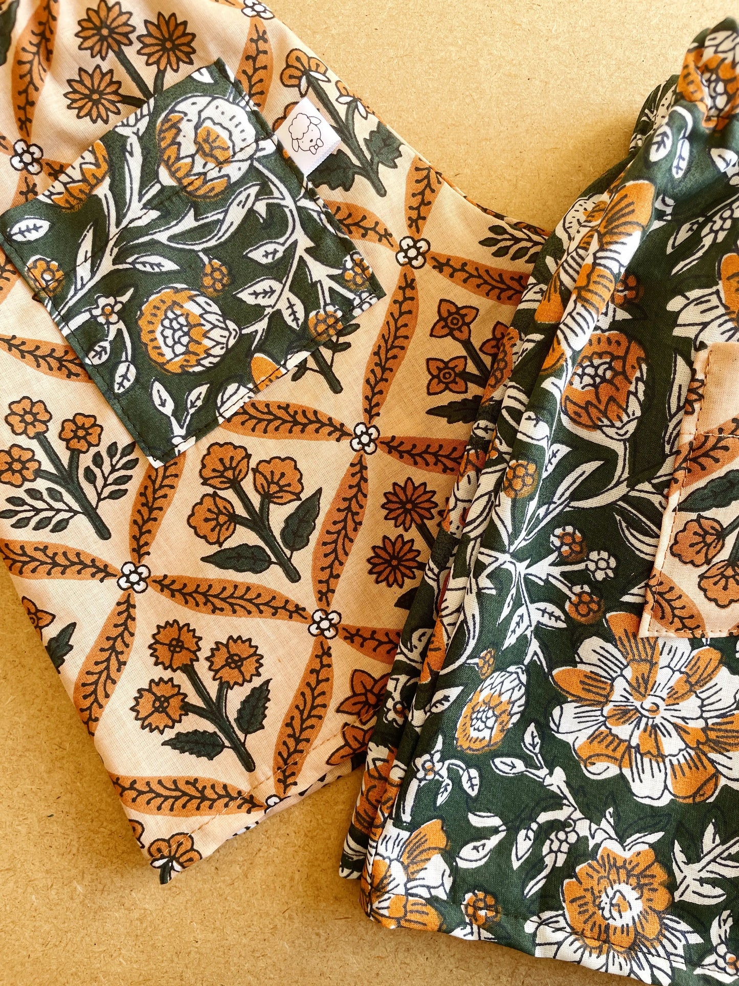 Malo, le short bébé et enfant (6 mois - 6 ans) "blockprint fleuri" MOUSSE ET COMPAGNIE