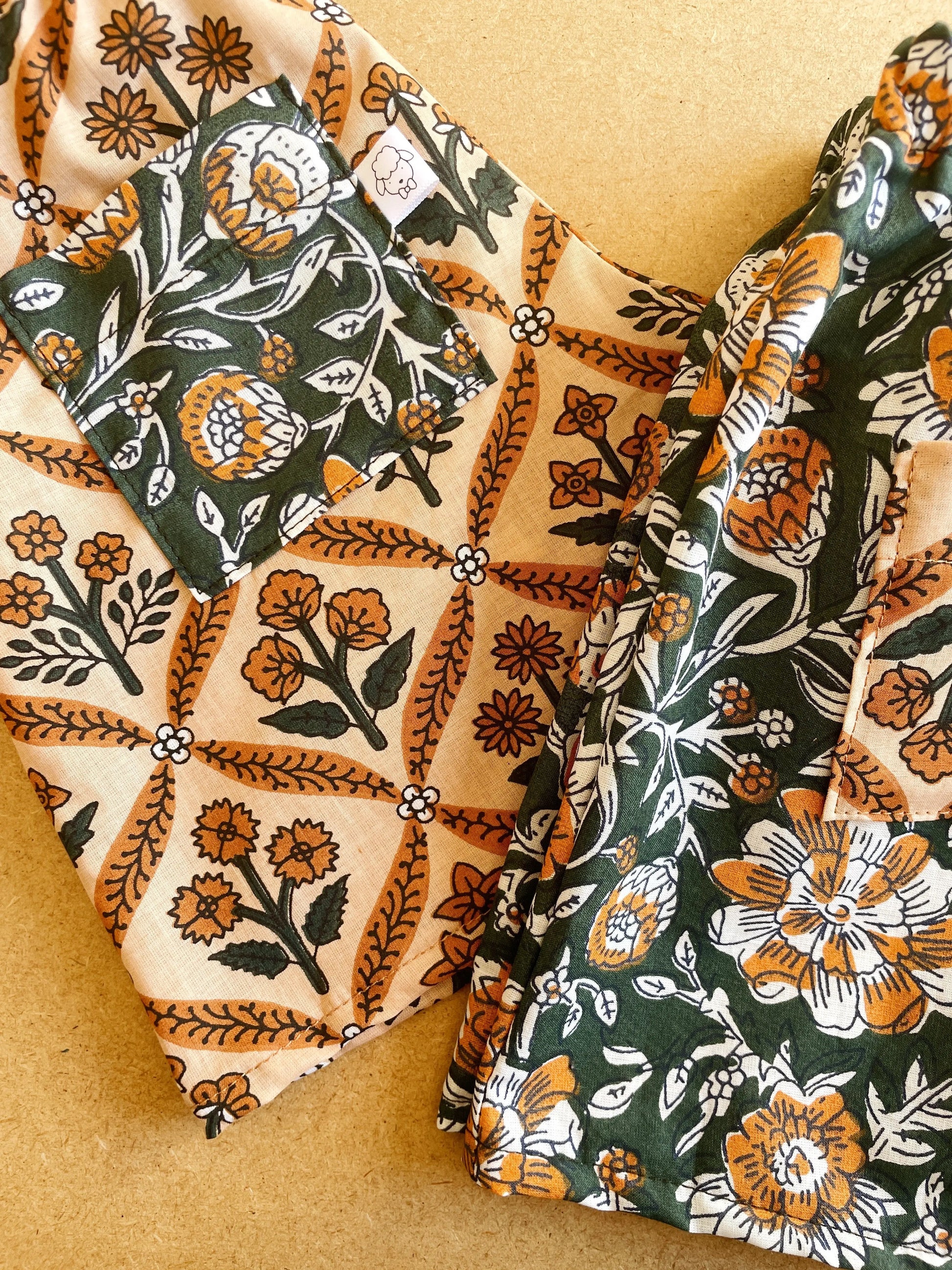 Malo, le short bébé et enfant (6 mois - 6 ans) "blockprint fleuri" MOUSSE ET COMPAGNIE