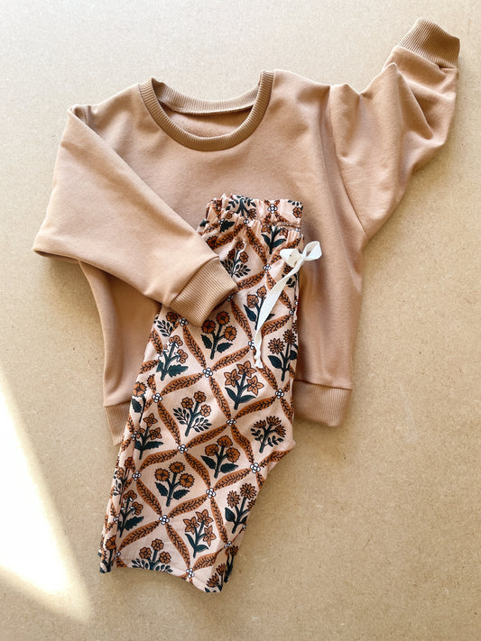 Lulu, le sweat bébé et enfant (0-6 ans) "uni camel" Ma boutique