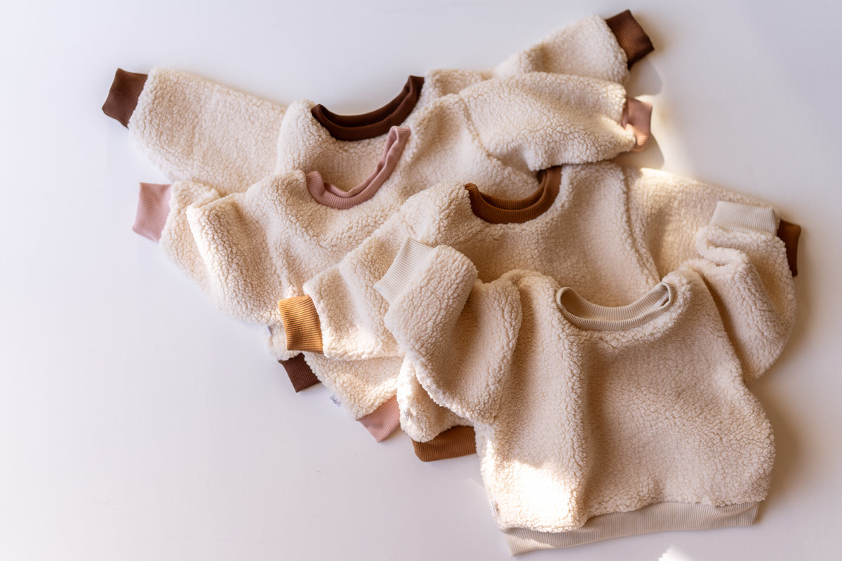 Lulu, le sweat bébé et enfant (0-6 ans) "moumoute et rose"