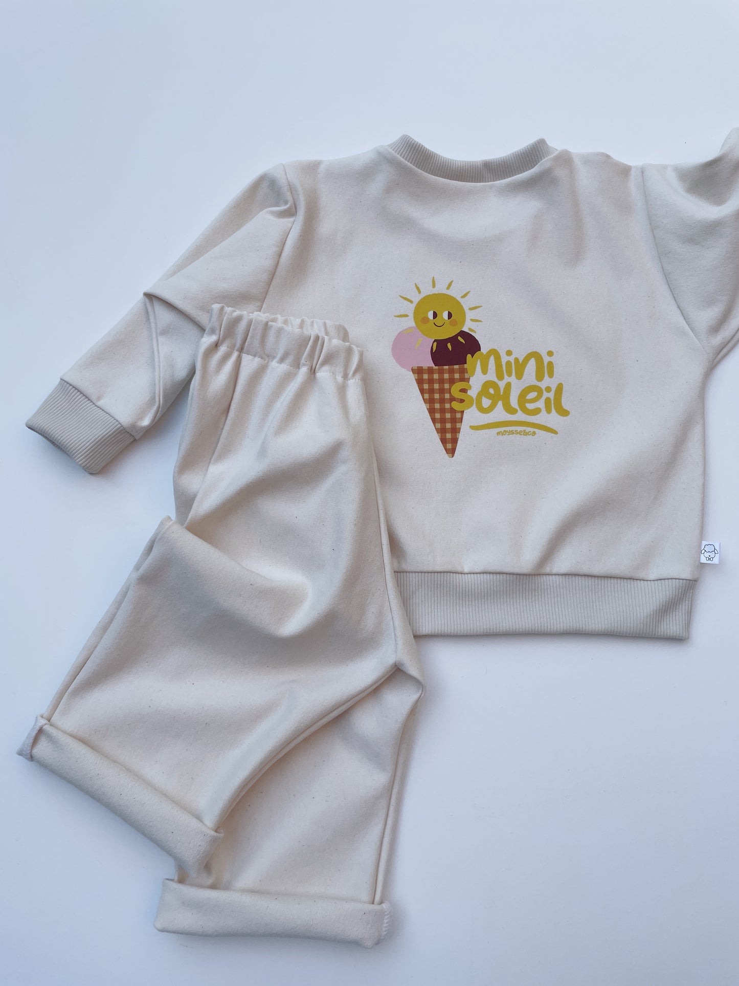 Lulu, le sweat bébé et enfant (0-6 ans) "mini soleil"